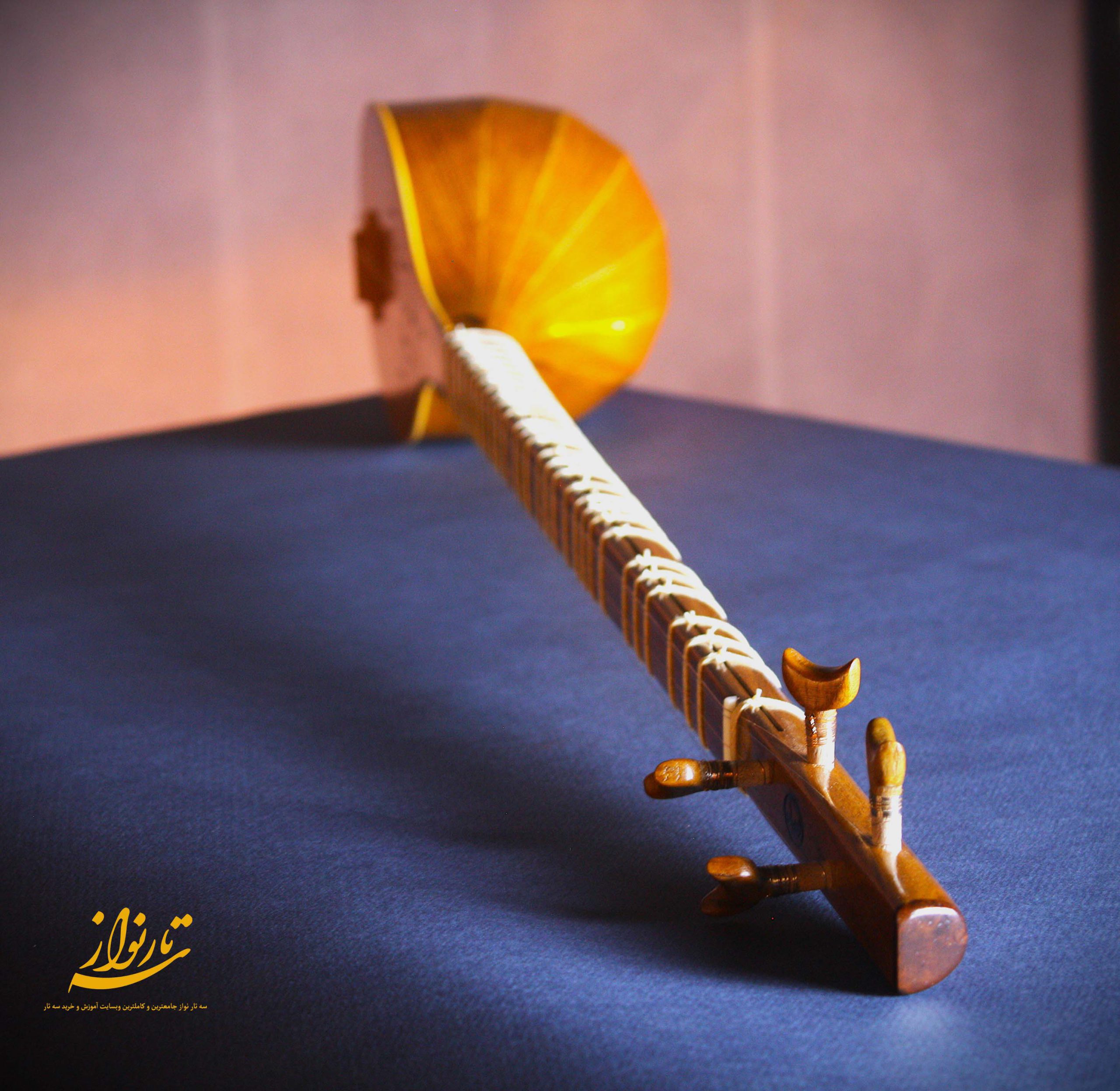 سه تار وحید دو مهر نیمه حرفه ای V_100 از وبسایت سه تار نواز